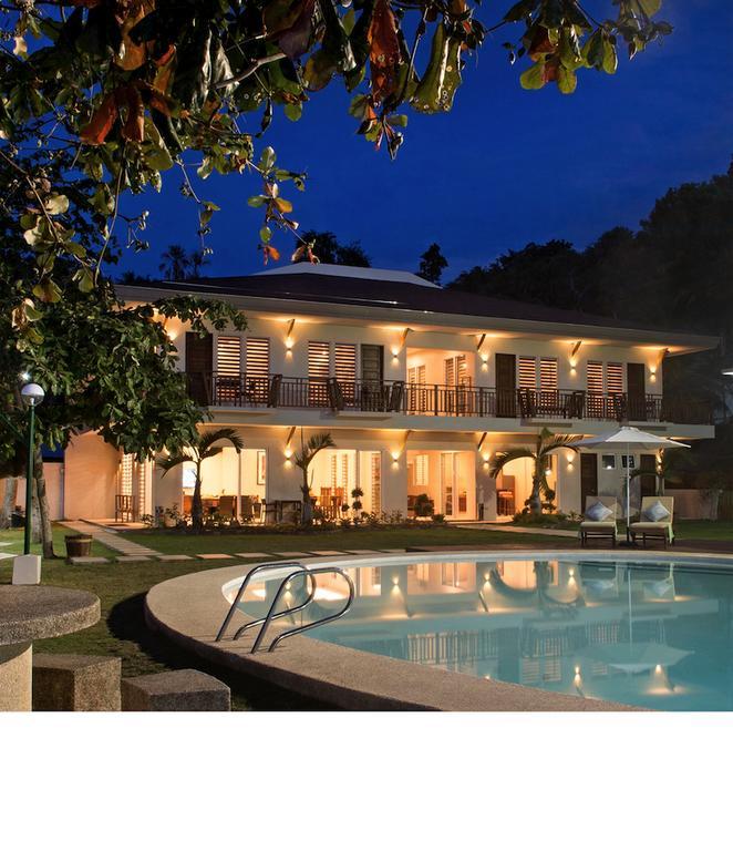 Allure Badian Beach Villa Exterior photo